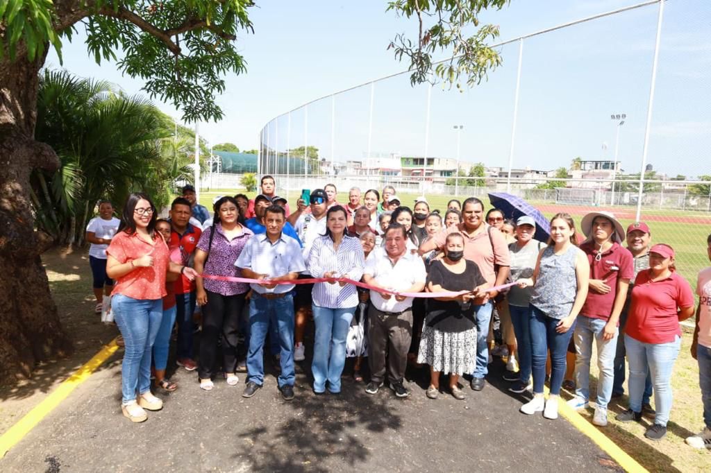Inaugura Yolanda Osuna Unidad Deportiva