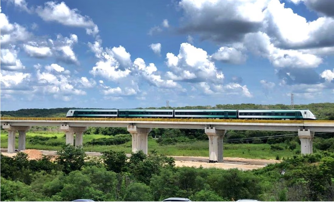 Misión cumplida: AMLO viaja de Campeche a Yucatán a bordo del Tren Maya
