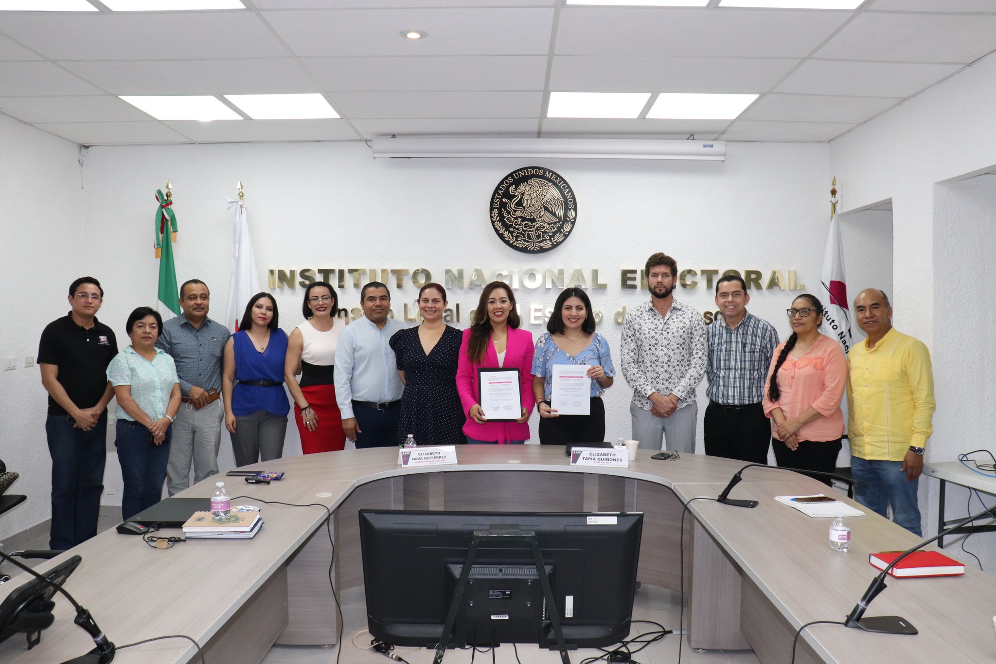 INE e IEPCT firman convenio para promover el voto en Tabasco