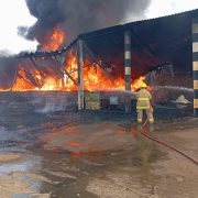 Explosión de planta de reciclaje en Cunduacán deja tres heridos