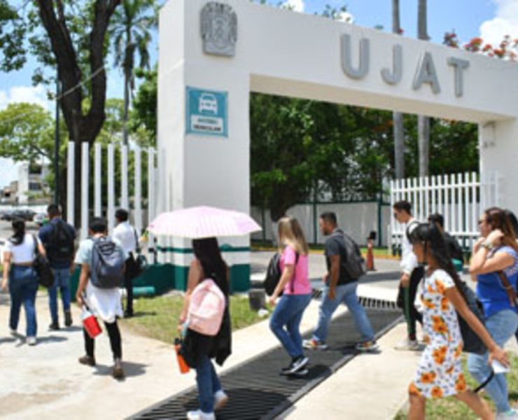 UJAT lanza convocatoria de becas para alumnas que son madres solteras