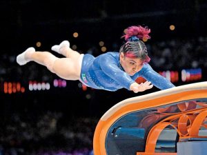 Este mismo año Alexa ganó medalla de bronce en salto de caballo durante la Copa FIG Worls Challenge.