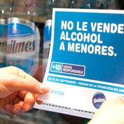 Gobierno de CDMX endurece medidas contra bares que vendan alcohol a menores