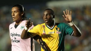 Julián Quiñones llegó al fútbol mexicano en el 2015, en la sub-20 de Tigres, pero fue prestado a Venados de Yucatán. 