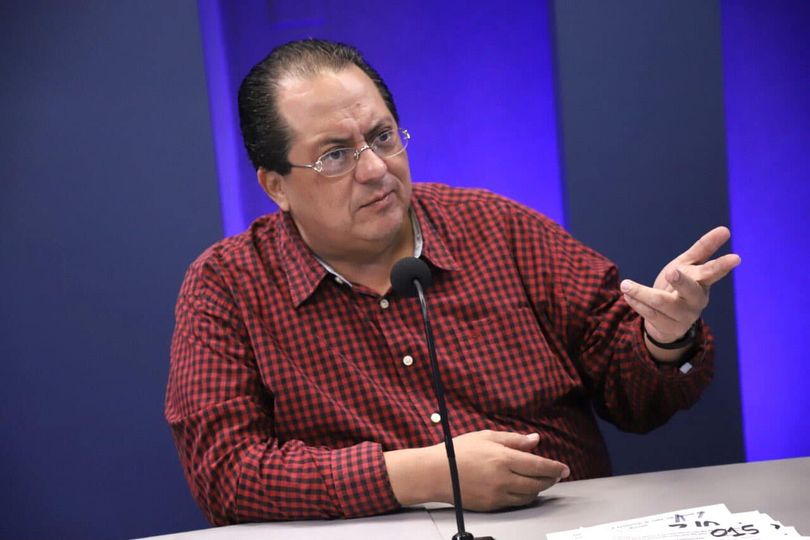 El exgobernador Manuel Andrade hospitalizado por evento neurológico