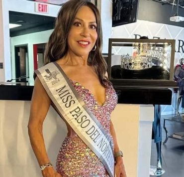 Marissa Teijo una mujer de 71 años concursa en Miss Texas