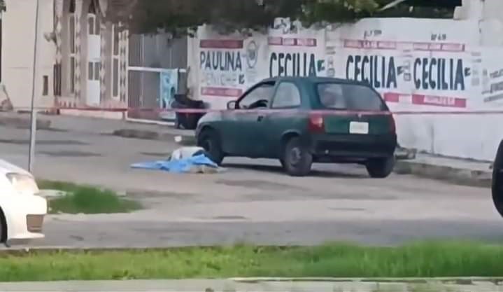 Muere empujando su automóvil en Juan Pablo II