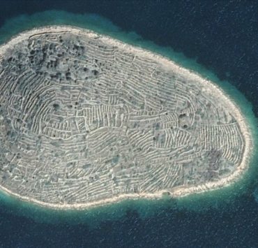 Una isla con forma de huella dactilar