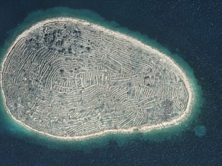 Una isla con forma de huella dactilar