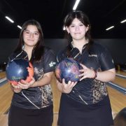 Suman 2 medallas de plata Yucatán en Boliche