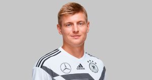 El mediocampista alemán, Toni Kroos, disputará su última Eurocopa, y al finalizar dicho torneo se retirará como futbolista profesional. 