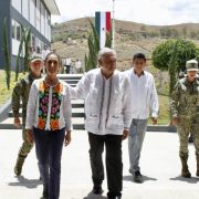 López Obrador y Claudia Sheinbaum Respaldan Reforma para Fortalecer la Guardia Nacional