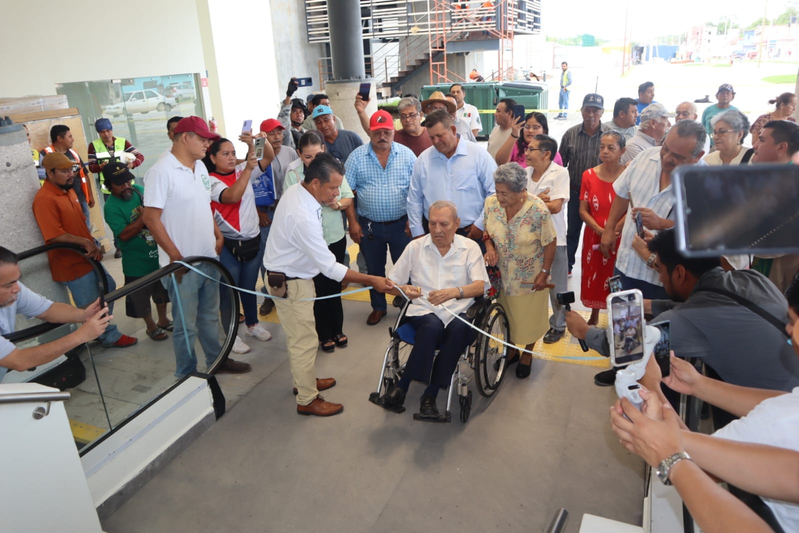 Inauguran nuevas estaciones del Tren Maya en El Triunfo y Boca del Cerro