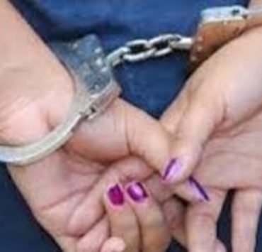 Mujer prostituía a su propia hija en Paraíso; fue detenida y vinculada a proceso