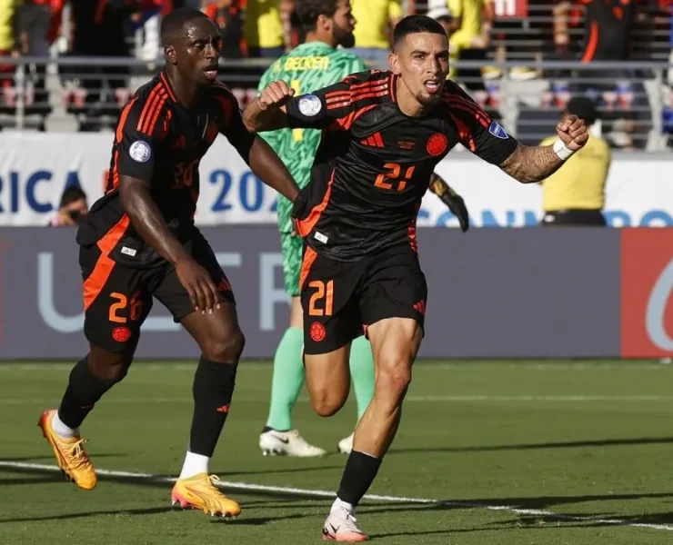 Colombia empató ante Brasil, y se pone como líder del grupo D y enfrentará a Panamá, y la verdeamarela, queda en segundo lugar y enfrentará a Uruguay, en los cuartos de final de la Copa América.