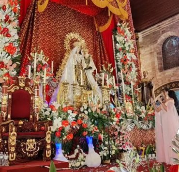 Artistas locales le cantan las mañanitas a la virgen del Carmen