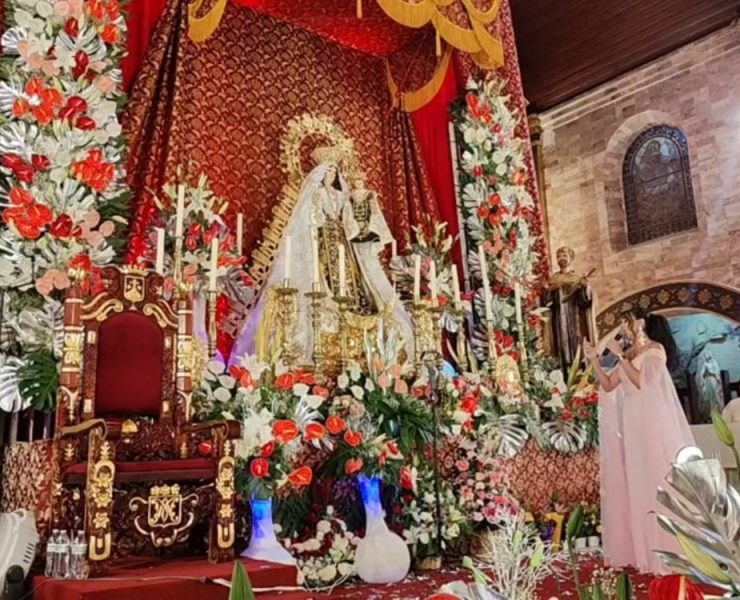 Artistas locales le cantan las mañanitas a la virgen del Carmen