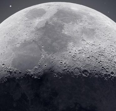 Descubren túneles subterráneos en la Luna