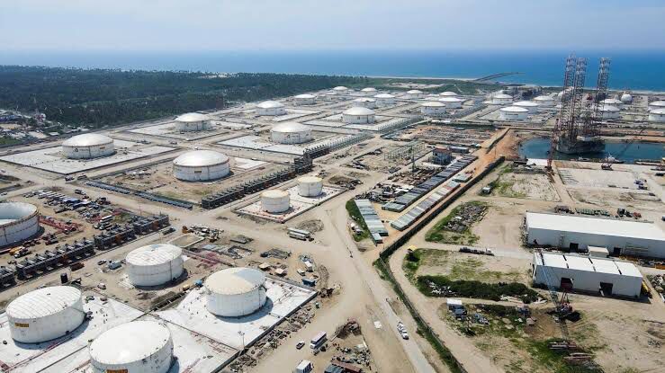 Refinería Olmeca procesa 100 mil barriles diarios en lo que va de julio