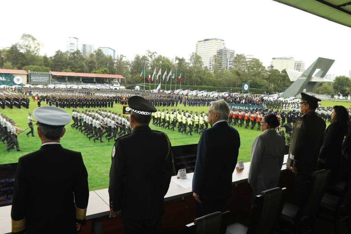 AMLO Celebra Quinto Aniversario de la Guardia Nacional con Enfoque en Seguridad y Formación