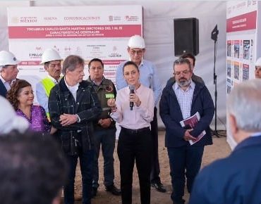 Sheinbaum y AMLO supervisan trolebús