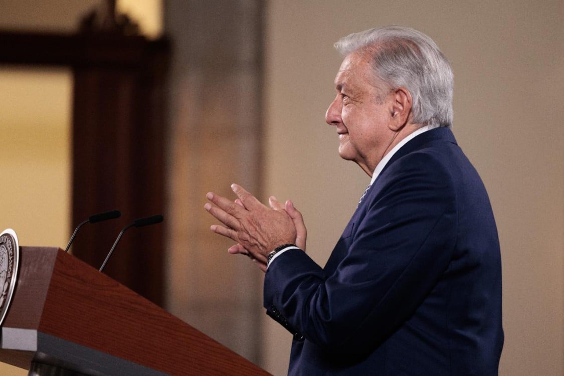 AMLO Critica la Postura del PAN Sobre Programas Sociales