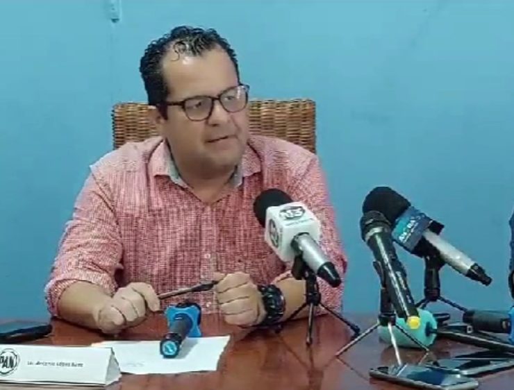 Militantes panistas exigen renovación de dirigencia del partido en Tabasco