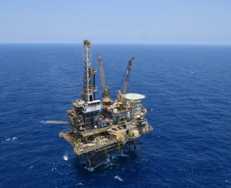 Descubren petróleo y gas frente a costas del sureste mexicano