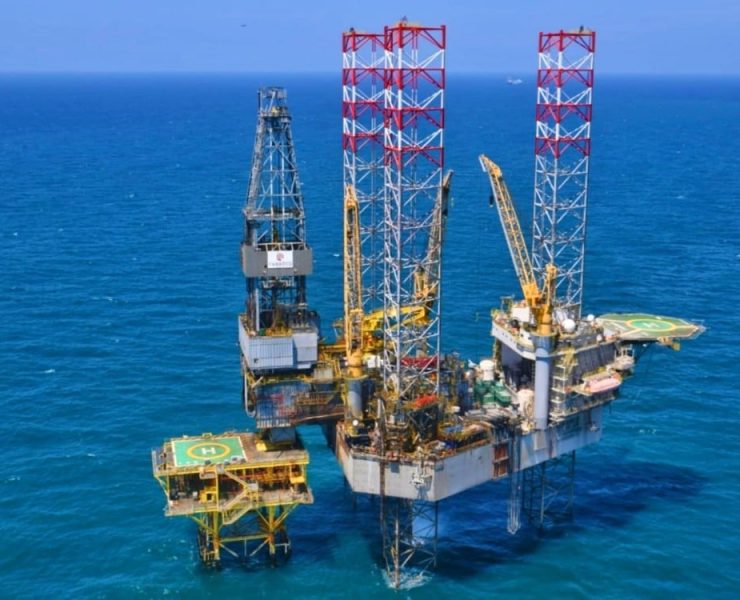 Descubren petróleo y gas frente a costas del sureste mexicano