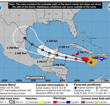 Ante "Beryl": 112 refugios y 8,535 elementos de respuesta activados; clases suspendidas