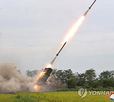 Corea del Norte prueba un lanzacohetes