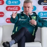 Los amistosos de la Selección Mexicana ante Nueva Zelanda y Canadá están a la vuelta de la esquina, y Javier Aguirre podría llamar de nueva cuenta a las ``Vacas sagradas´´.