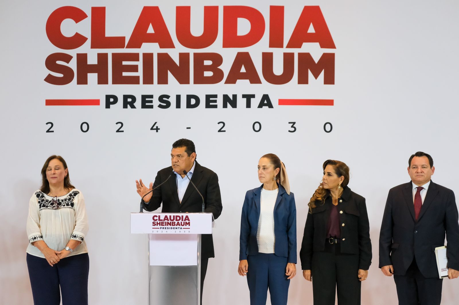 Javier May participó en la reunión con Claudia Sheinbaum