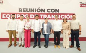 El Gobernador electo de Tabasco, Javier May presenta 18 nuevos integrantes, de su equipo de trabajo, en el nuevo gobierno. 