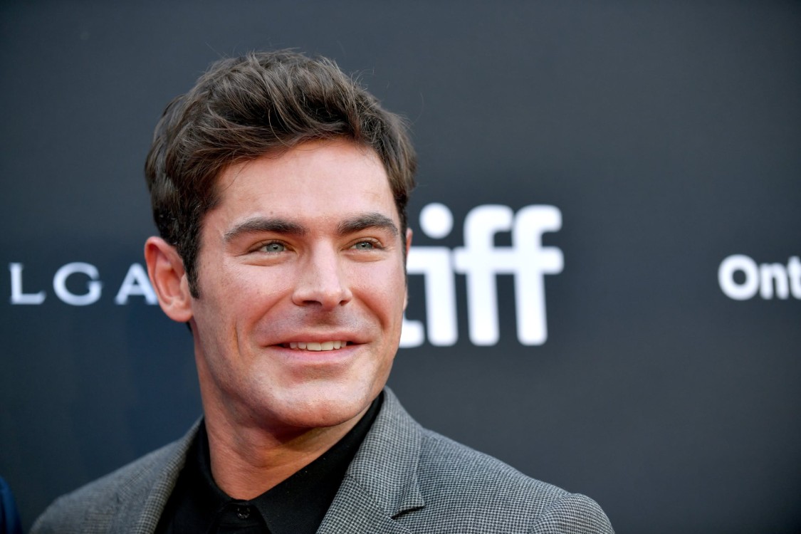 Hospitalizan a Zac Efron