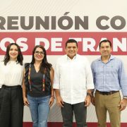 Talina Ferrer Cadenas, subsecretaria de Desarrollo Económico; Miguel Armando Vélez Mier y Concha, subsecretario de Turismo.