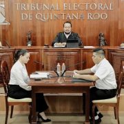 TEQROO declara inexistentes las acusaciones contra una Presidenta Municipal