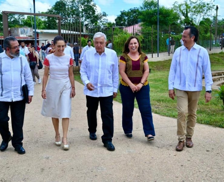 Sheinbaum y López Obrador Inauguran Carretera Acayucan-La Ventosa