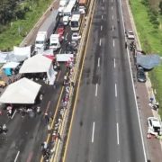 AMLO Llama a la Justicia en Conflicto por Expropiación de Terrenos en la Autopista México-Puebla