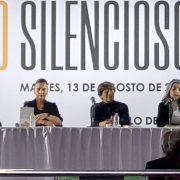 Beatriz Gutiérrez Müller presenta "Feminismo Silencioso" en el Zócalo de la Ciudad de México*