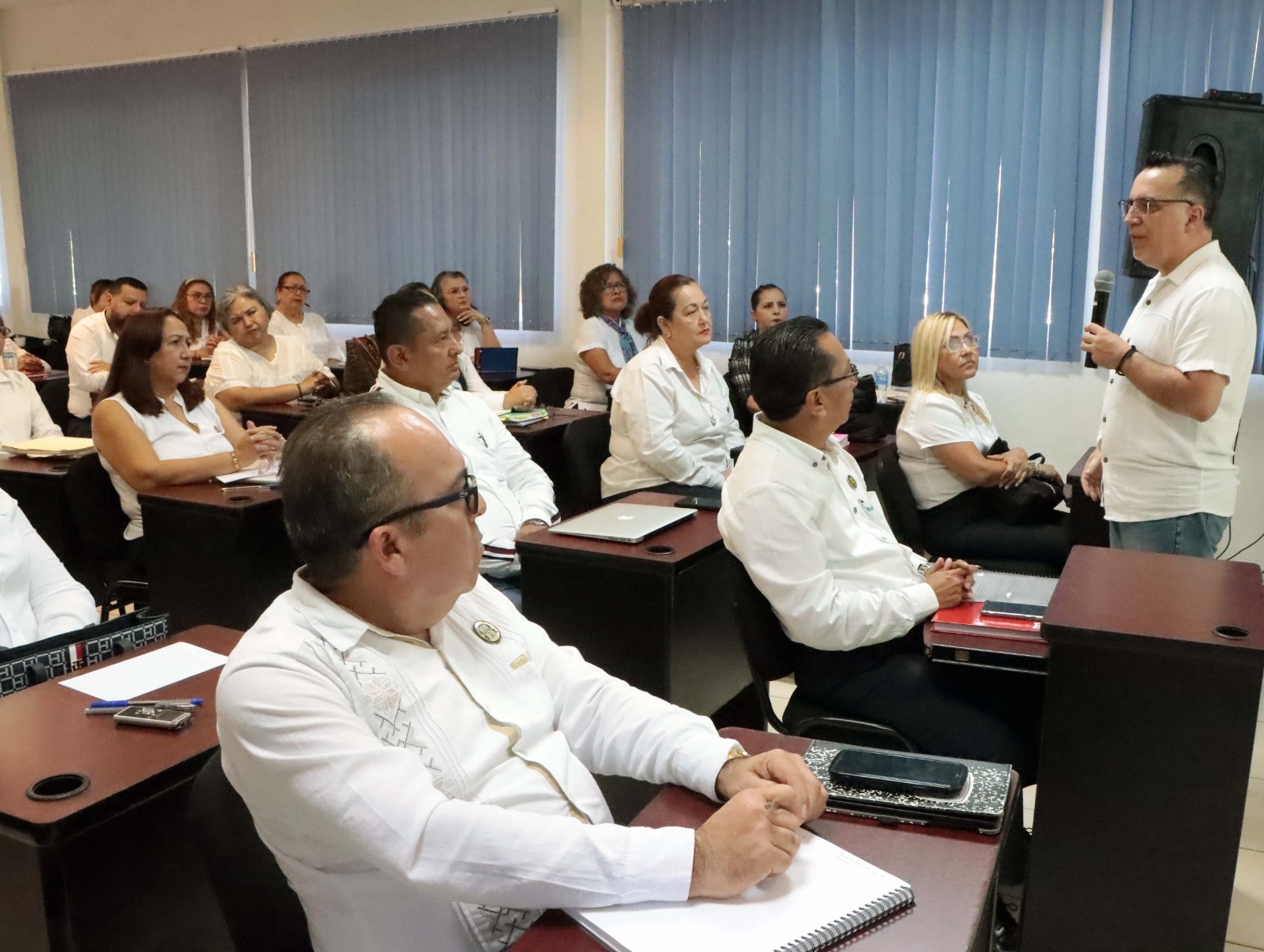 El magistrado Yaopol Pérez Amaya impartió el Taller en Oralidad Civil y Familiar.