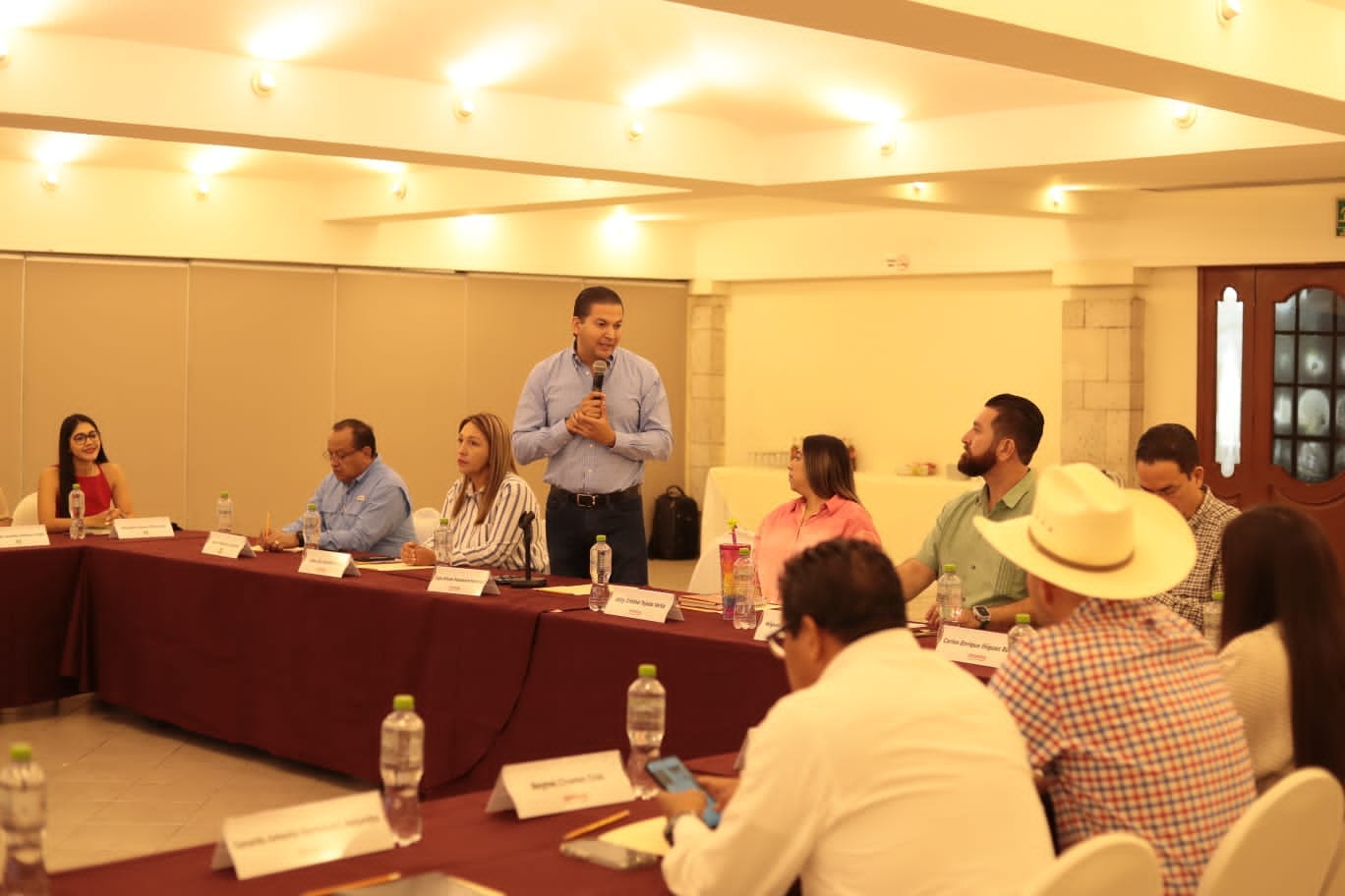 Diputados locales electos de Tabasco se capacitan en materia legislativa