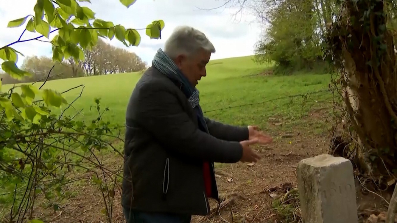 Un granjero modificó la frontera de Francia