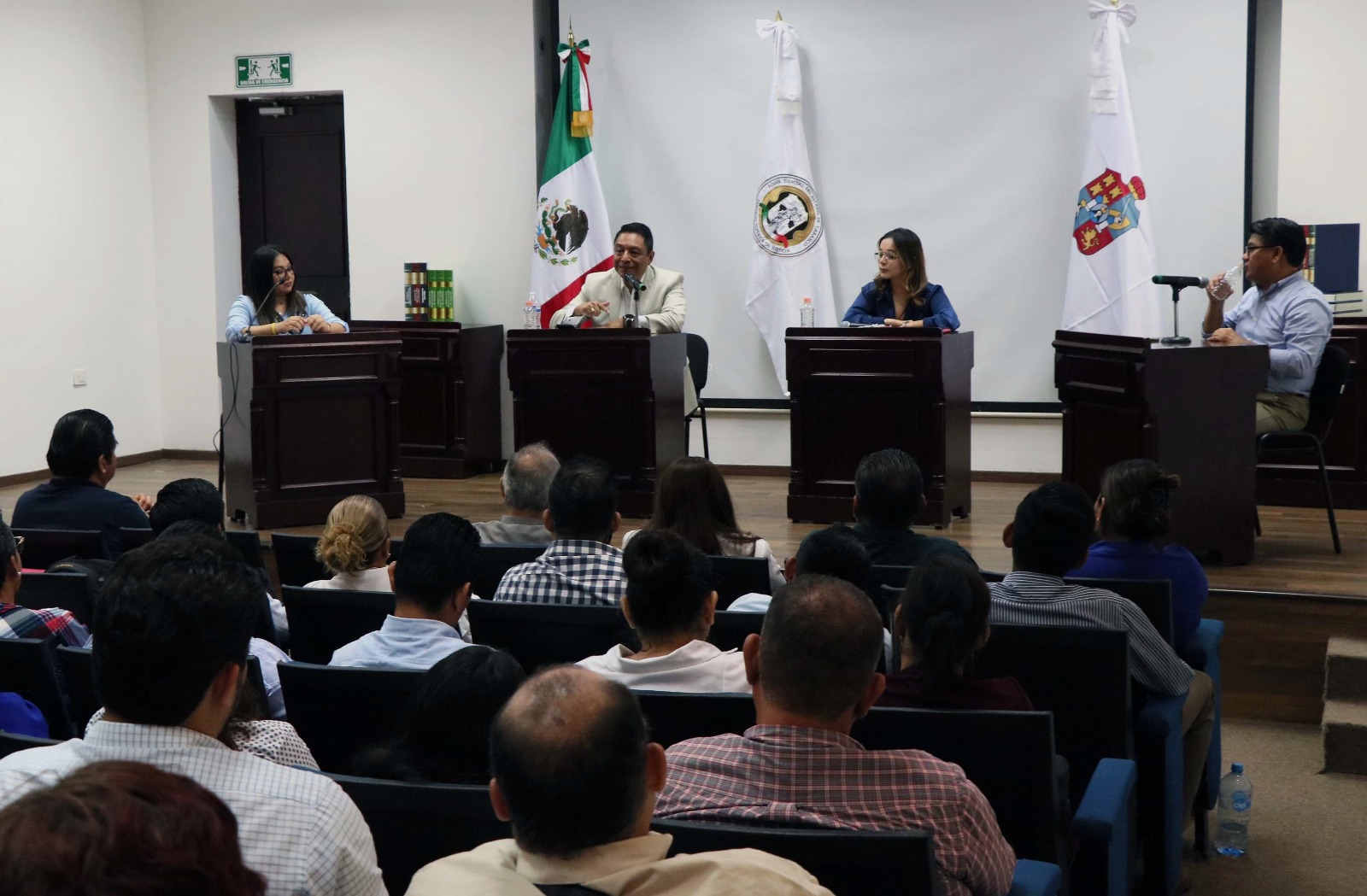 Momento de consolidar justicia laboral, especialistas del Derecho tras Capacitación