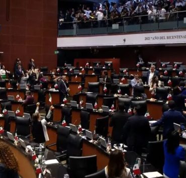 Tensión en el Senado: Manifestantes irrumpen en sesión sobre Reforma Judicial y obligan a receso indefinido