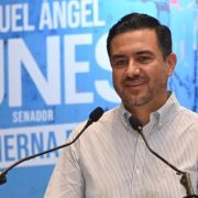 Yunes Márquez desata crisis en la oposición