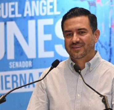 Yunes Márquez desata crisis en la oposición