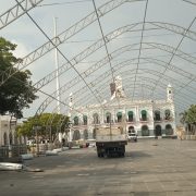 Lista Plaza de Armas para recibir a Javier May Rodríguez