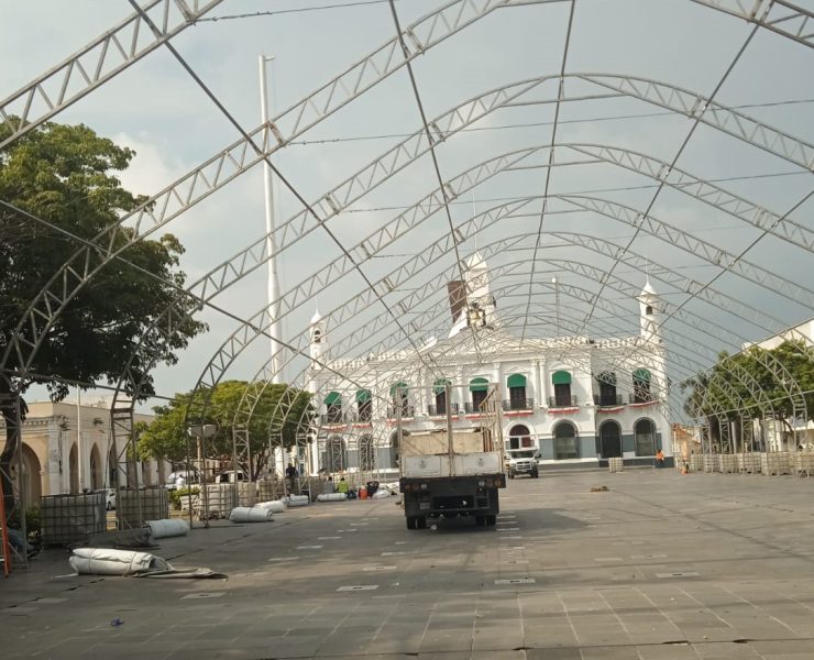 Lista Plaza de Armas para recibir a Javier May Rodríguez