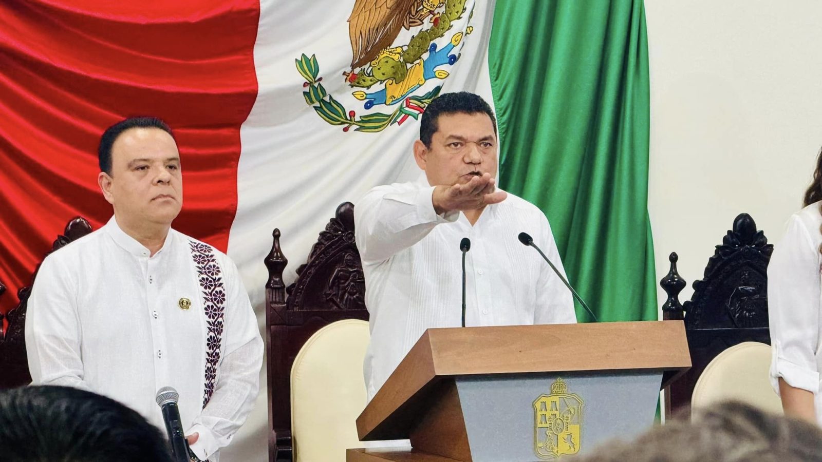 Javier May Rodríguez toma protesta como Gobernador de Tabasco